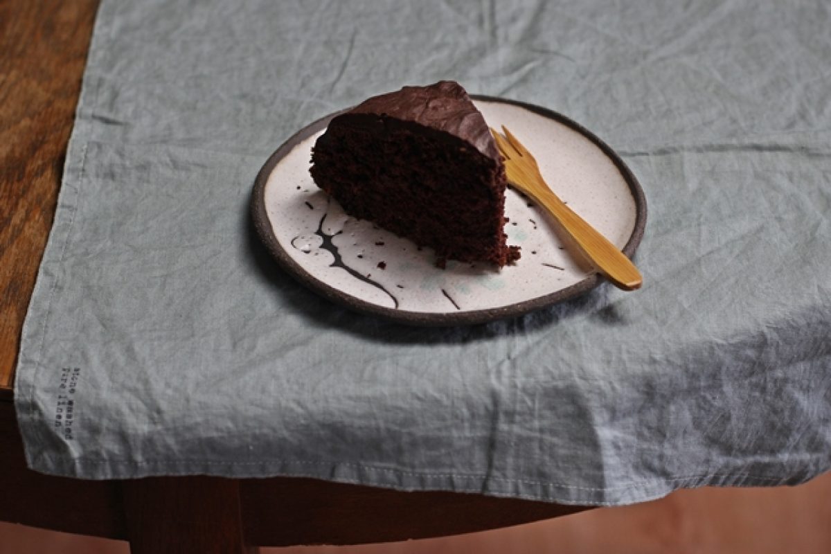 Ciasto cukiniowe z czekoladą. Czeka na Ciebie bezpłatny jadłospis!