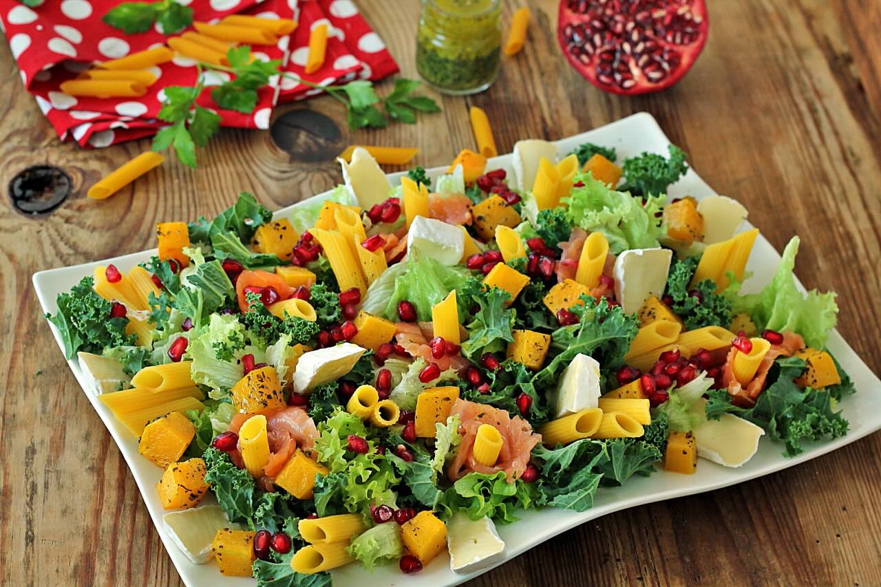 przepis-na-salatka-z-dyni-i-jablek