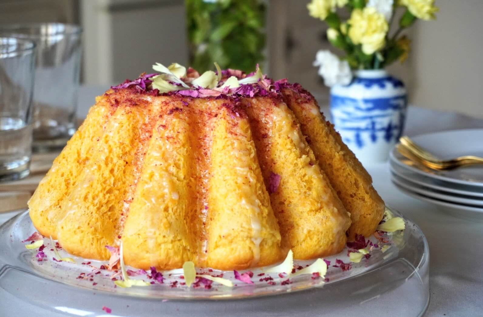 przepis-na-weganska-babka-z-zurawina-makiem-i-kardamonem