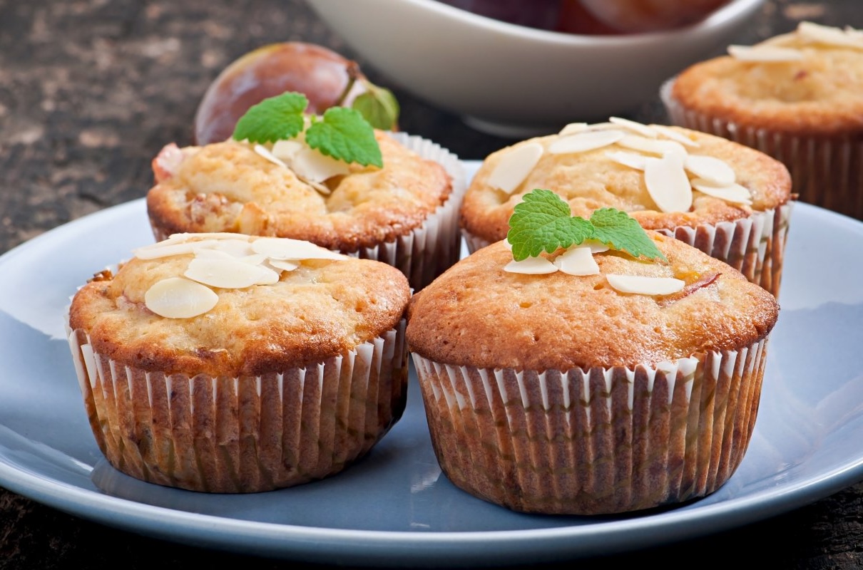 przepis-na-babeczki-otrebowe-ze-sliwkami