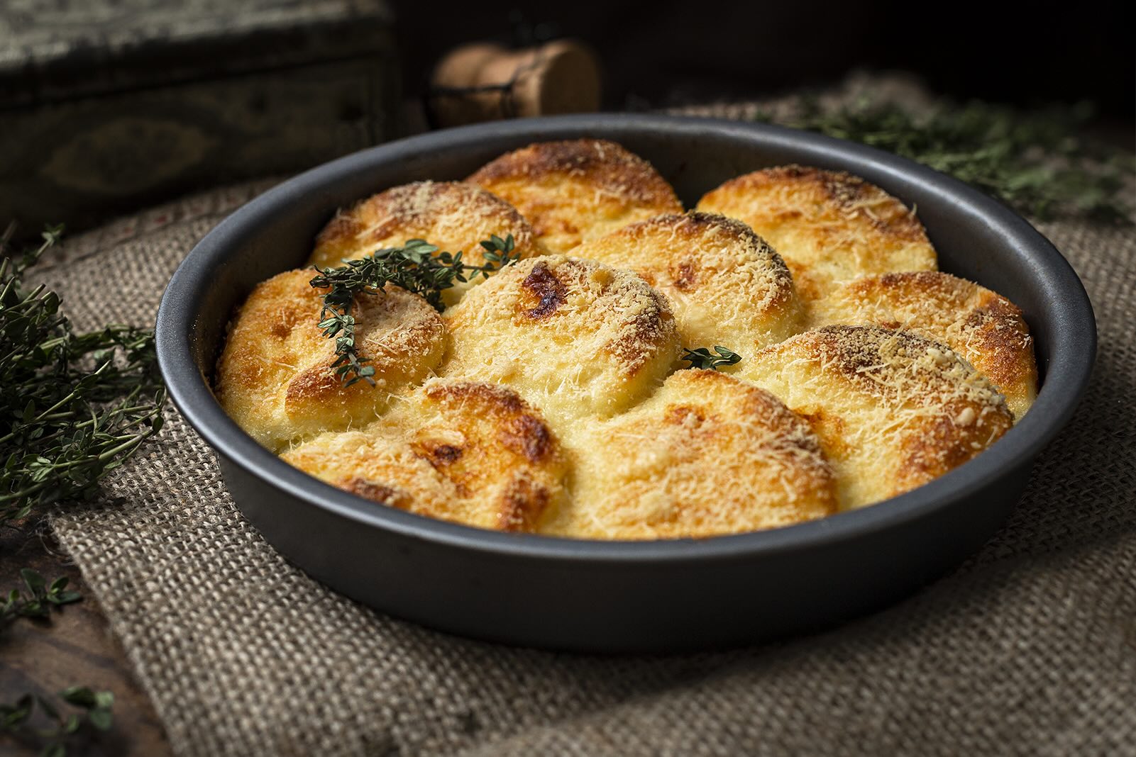 przepis-na-kaszke-krakowska-zapiekana-z-renklodami