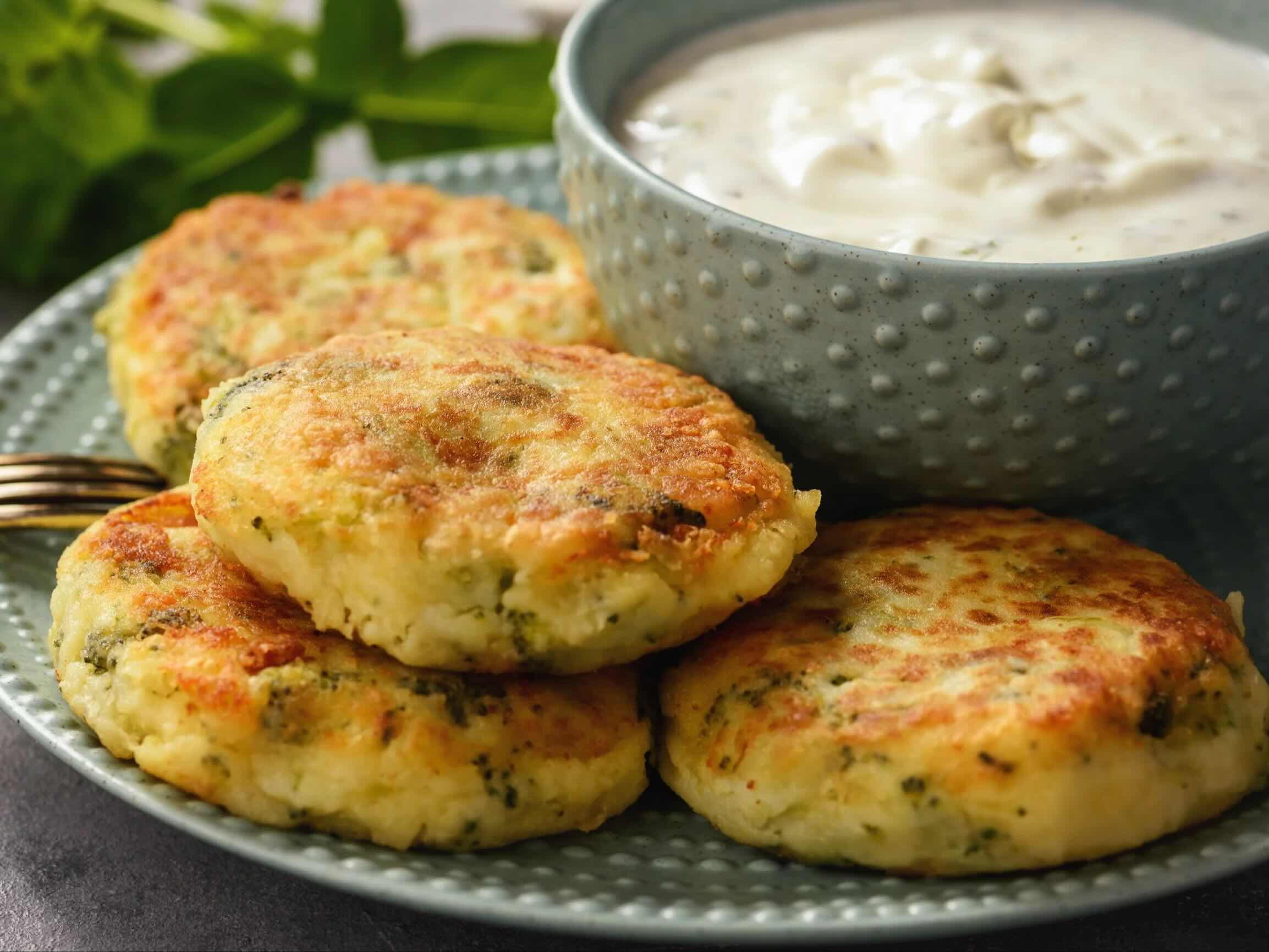 przepis-na-kotlety-brokulowo-ziemniaczane