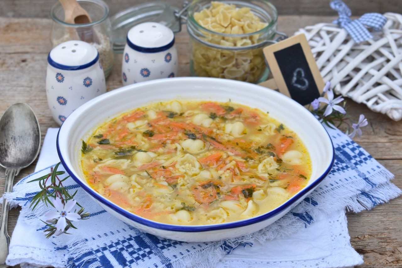 przepis-na-zupa-z-kasza-i-jarzynami