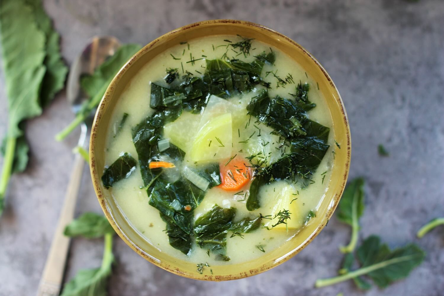 przepis-na-zupe-z-kalarepy