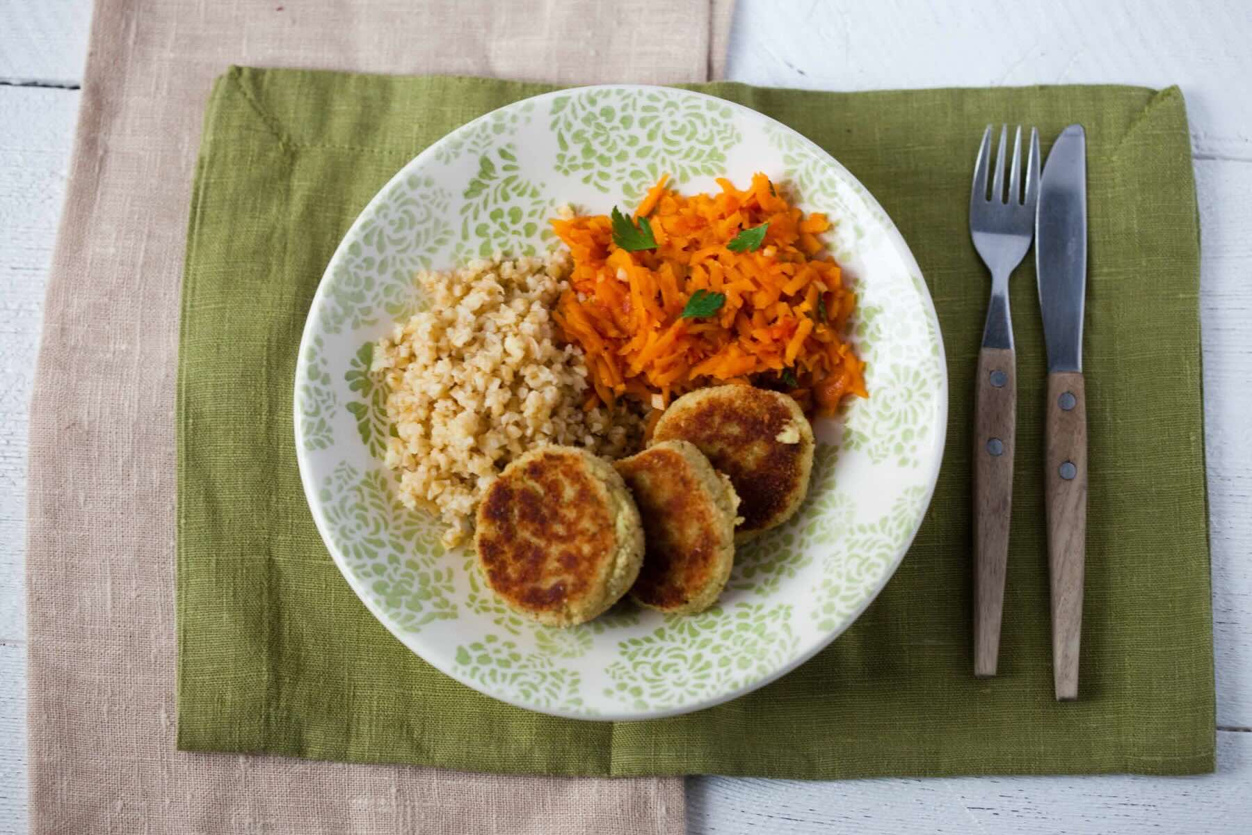 przepis-na-kotleciki-z-quinoa-i-bialej-fasoli